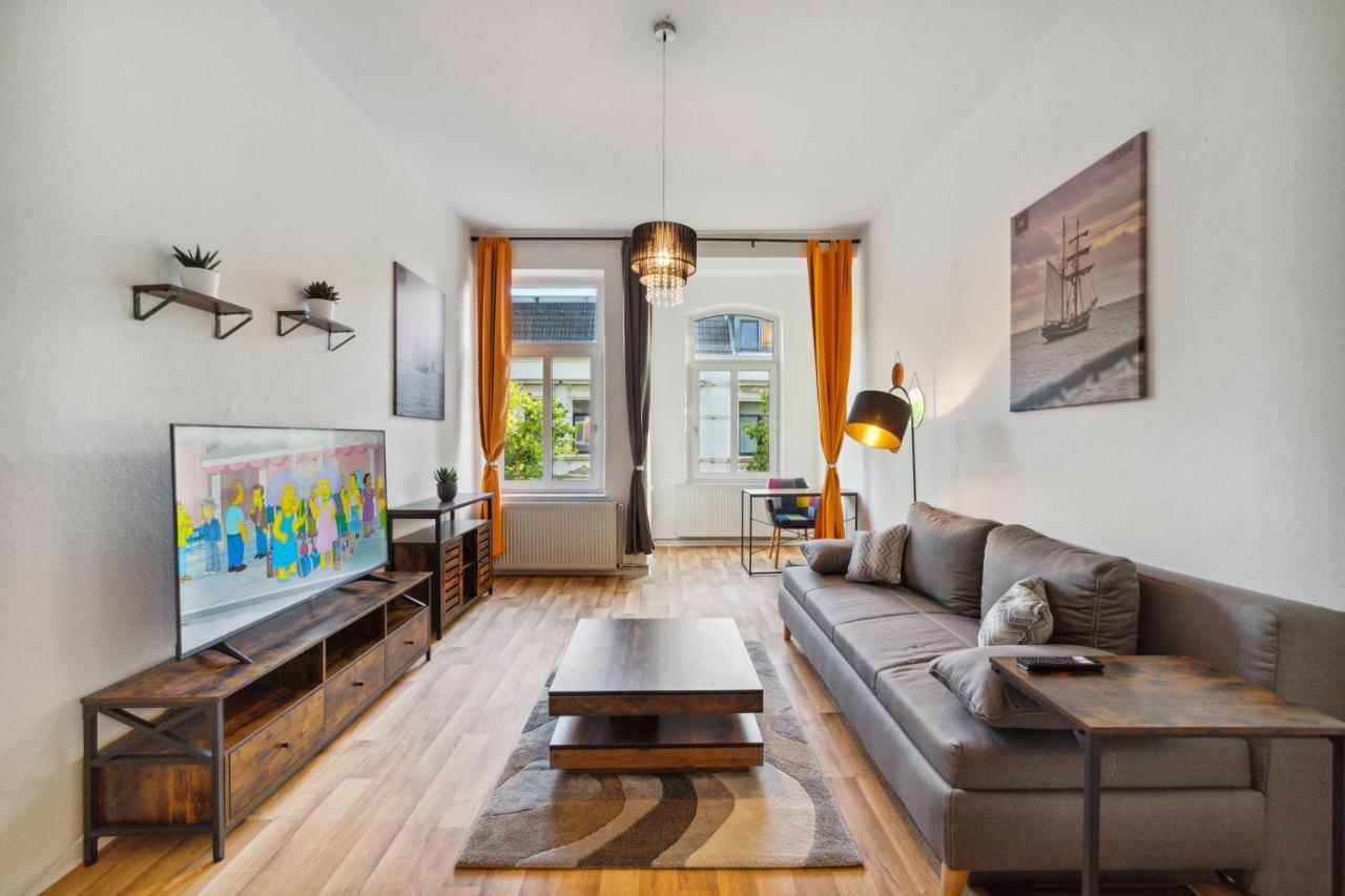 Infinity Stay: Bis Zu 4 Personen Zentrum Wassernah Netflix Wilhelmshaven Esterno foto