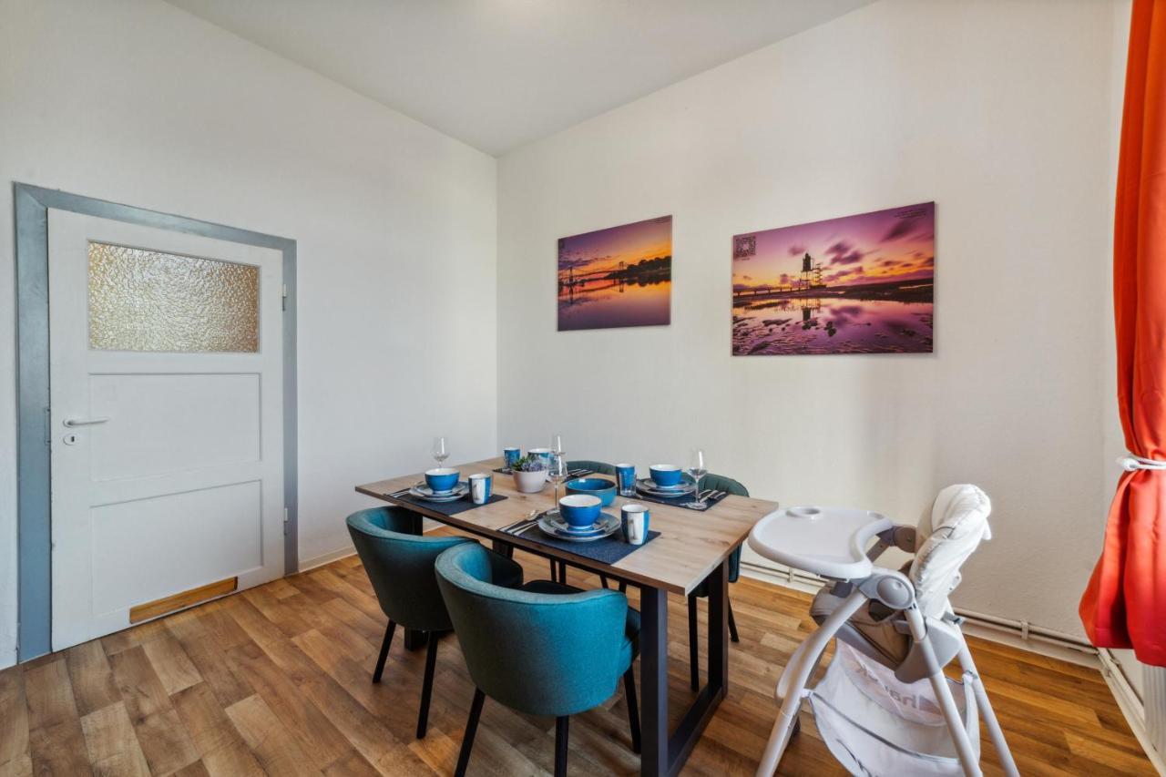 Infinity Stay: Bis Zu 4 Personen Zentrum Wassernah Netflix Wilhelmshaven Esterno foto