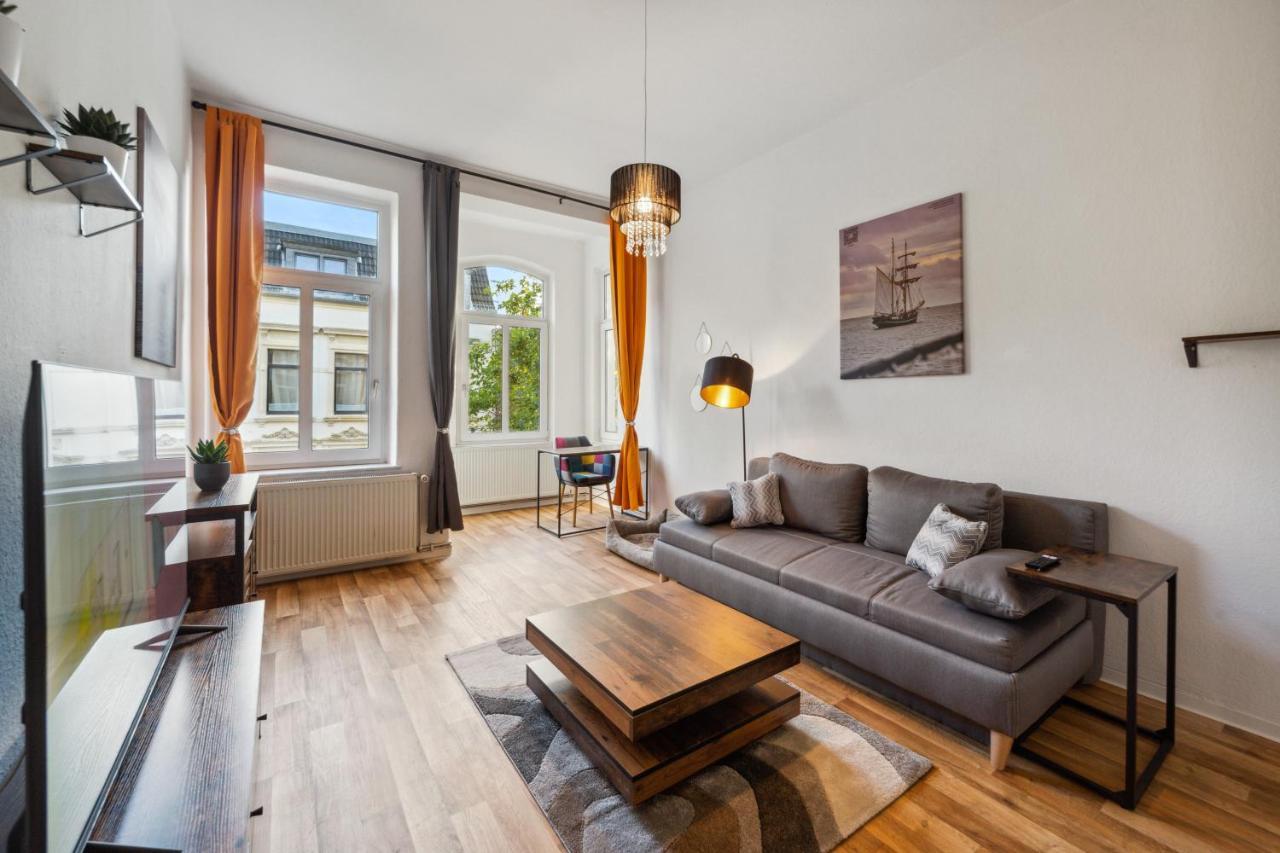 Infinity Stay: Bis Zu 4 Personen Zentrum Wassernah Netflix Wilhelmshaven Esterno foto