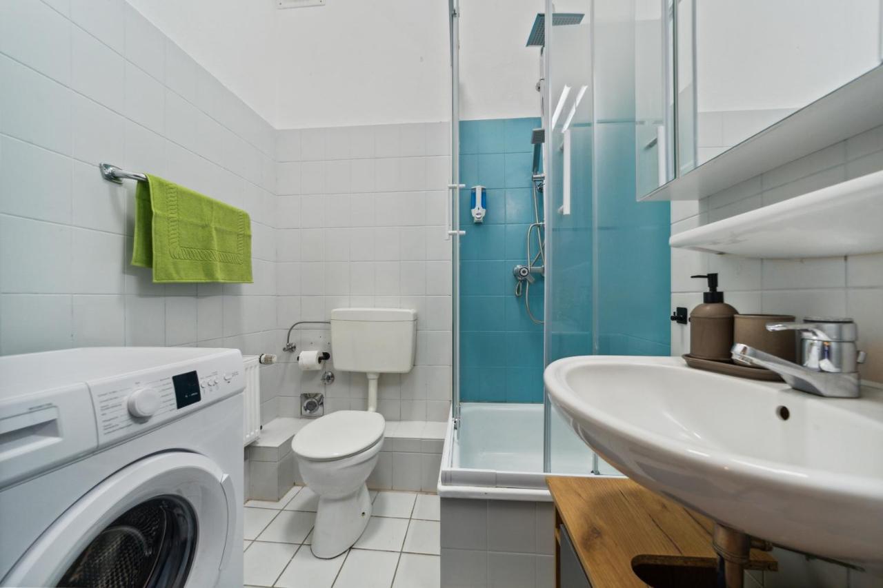Infinity Stay: Bis Zu 4 Personen Zentrum Wassernah Netflix Wilhelmshaven Esterno foto